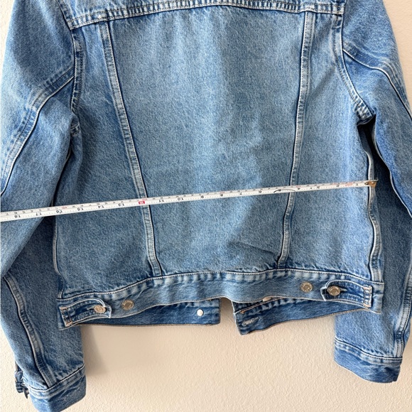 GAP Light Blue Denim Jean Jacket - Picture 5 of 6